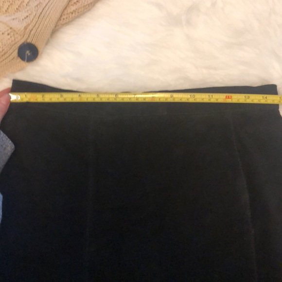 Vintage PRIMA DONNA Real Suede skirt - Picture 11 of 12